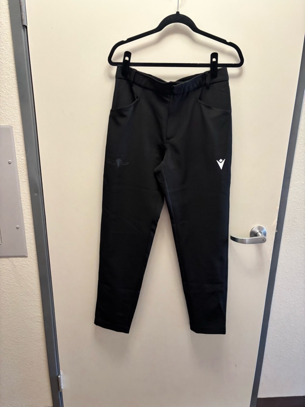 NWT MACARON Men's Black Slim Jogger Pants